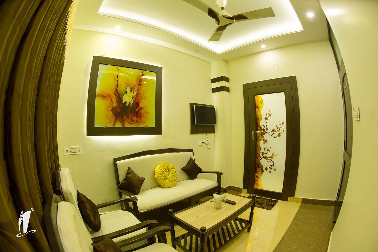 Srigandha Residency "Vaccinated Staff" Hotel Dāvangere Exterior foto