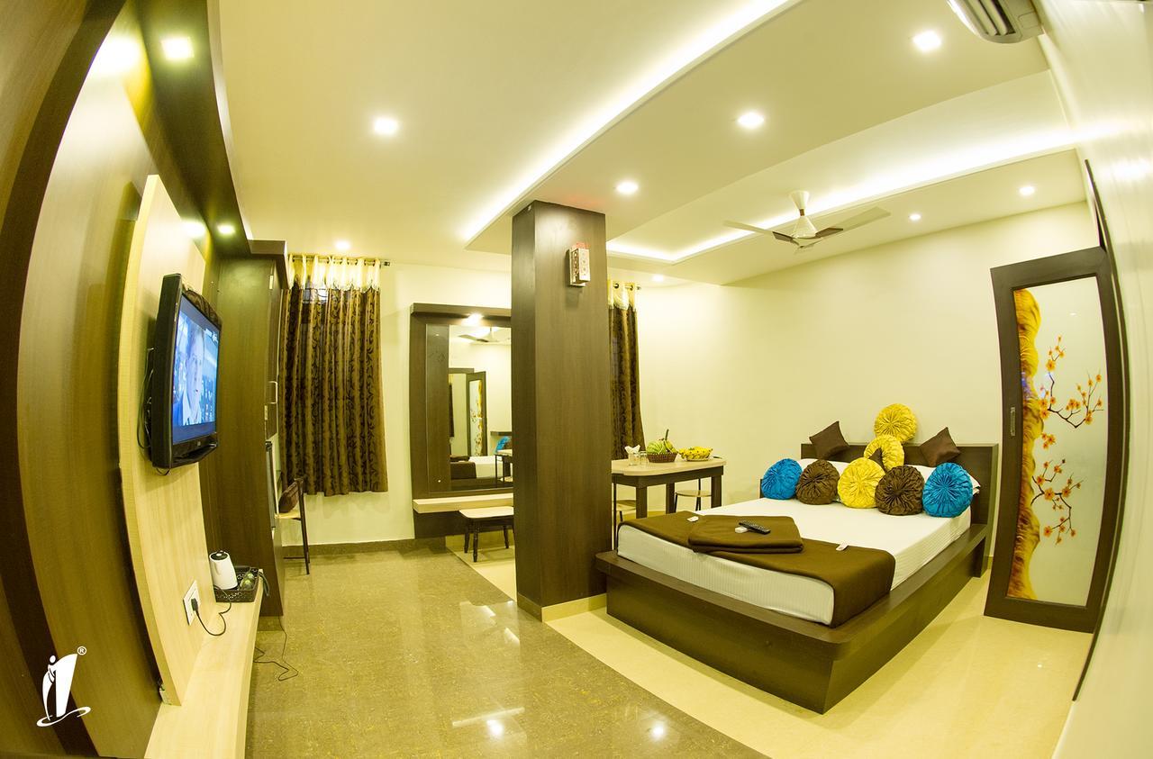 Srigandha Residency "Vaccinated Staff" Hotel Dāvangere Exterior foto